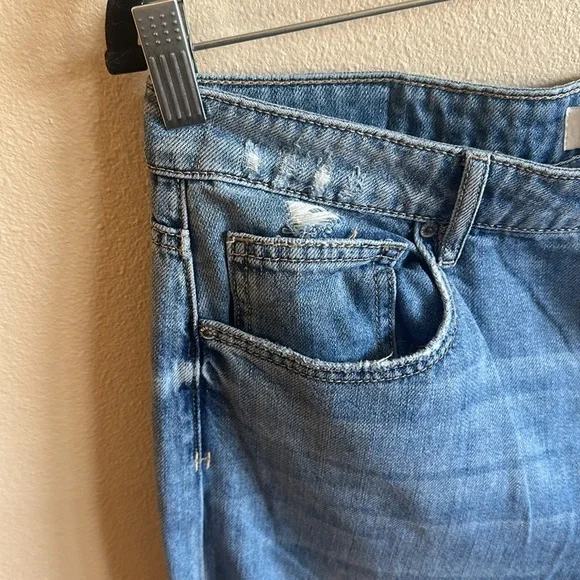 Hidden Khalia Wide Leg Jean Medium Wash Destroyed Knee Womens Size 31 - Picture 8 of 15